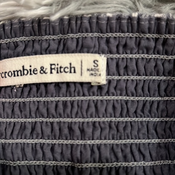 Abercrombie & Fitch Wrap Dress - Picture 5 of 5